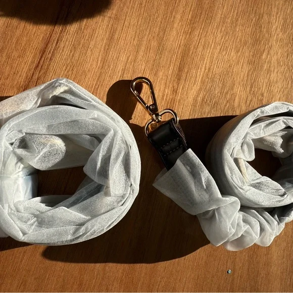 Pop Mart Labubu Brown Plush Backpack - Picture 4 of 8